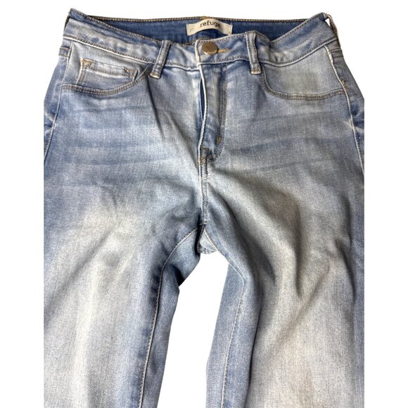 Refuge Womens Light Wash Straight Leg Jeans Size 2 - Picture 2 of 7